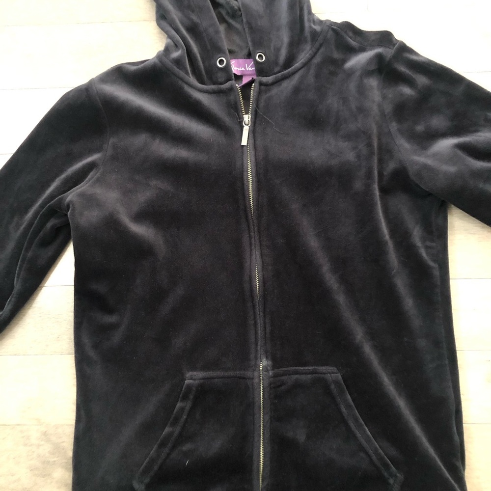 Gloria Vanderbilt Black velvet Hoodie, size S